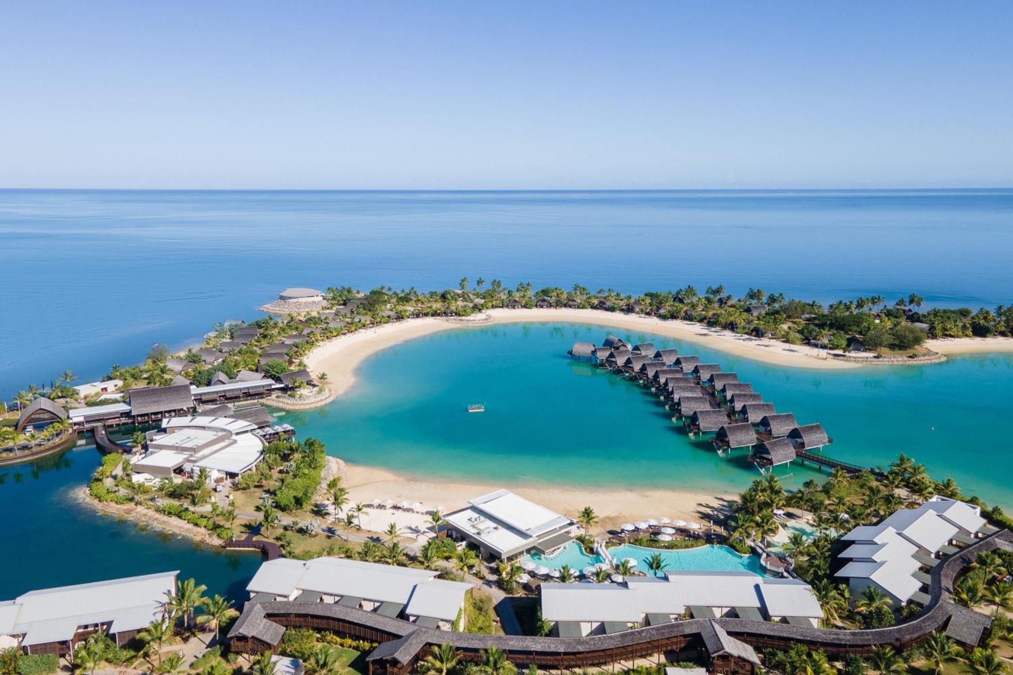 Fiji Marriott Resort Momi Bay Ngoại thất bức ảnh Aerial view of the resort