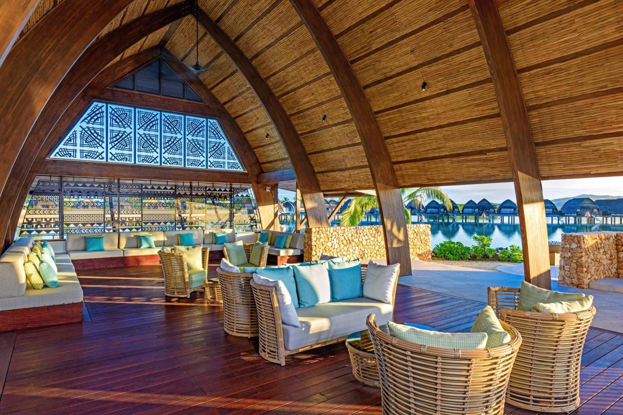 Fiji Marriott Resort Momi Bay Ngoại thất bức ảnh The interior of the bar